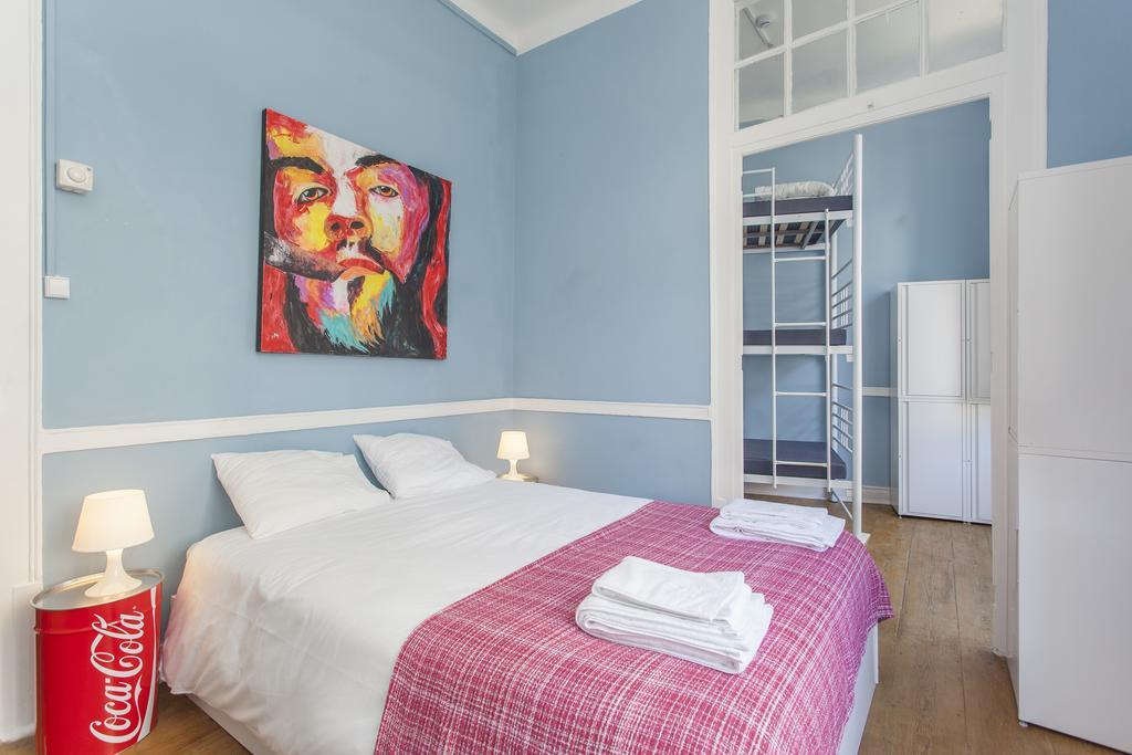 5 Sins Chiado Hostel Lisboa Rum bild