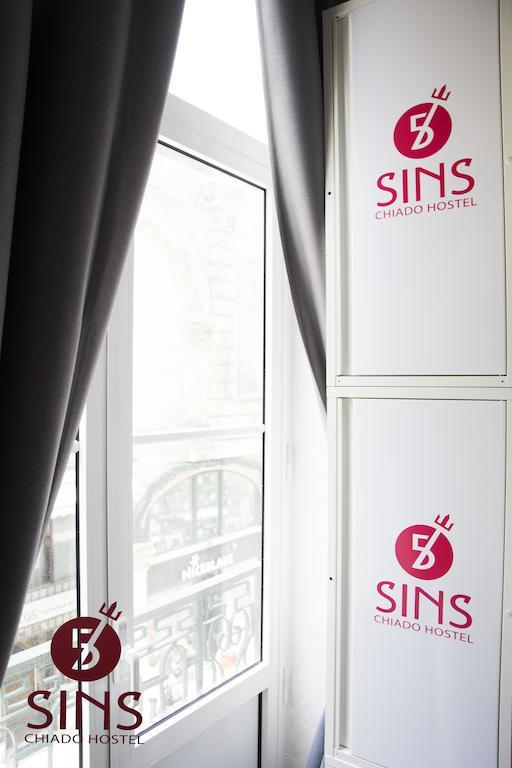 5 Sins Chiado Hostel Lisboa Rum bild